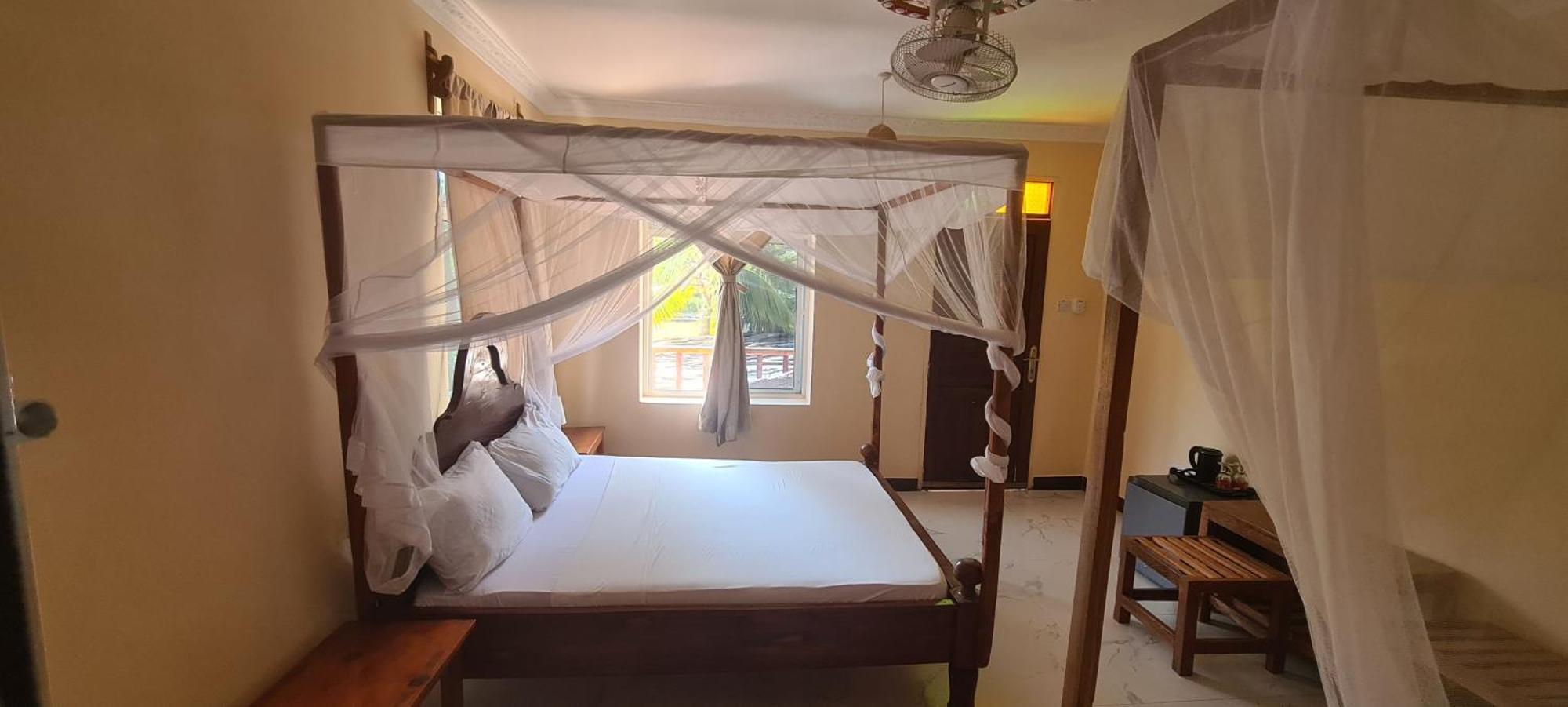 Mambo Boutique Nungwi Hotel Exterior photo